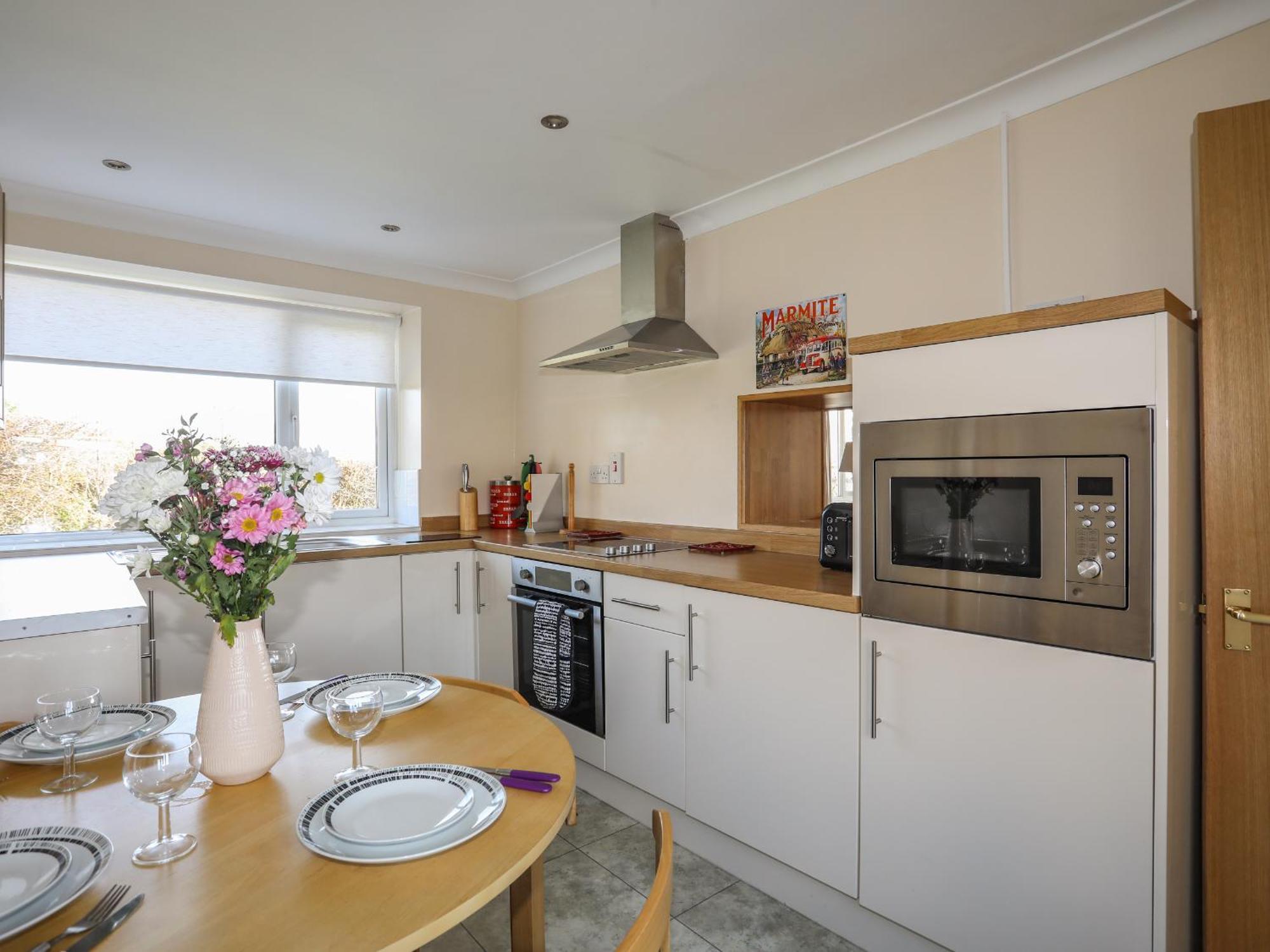 Tan Twr Farm Cottage Dwyran Exterior photo